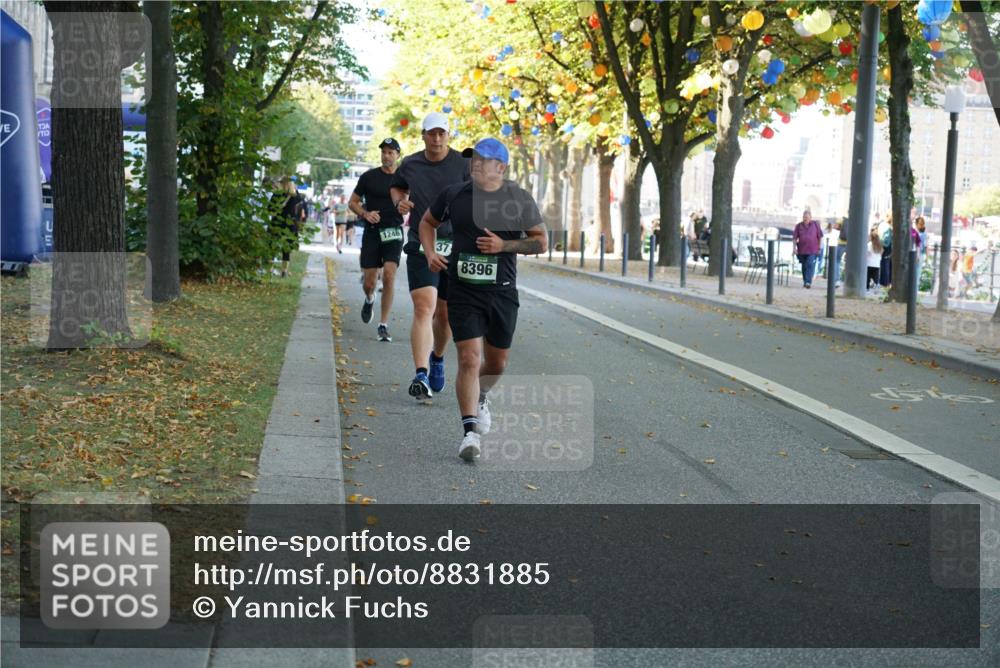 07.09.2025 - BARMER Alsterlauf Yannick Fuchs http://msf.ph/oto/8831885 07.09.2025 11:36:20 Laufen 1246, 37, 8396 meine-sportfotos.de