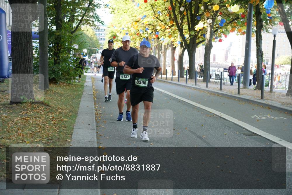 07.09.2025 - BARMER Alsterlauf Yannick Fuchs http://msf.ph/oto/8831887 07.09.2025 11:36:20 Laufen 1246, 8137, 8396 meine-sportfotos.de