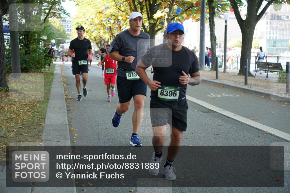 07.09.2025 - BARMER Alsterlauf Yannick Fuchs http://msf.ph/oto/8831889 07.09.2025 11:36:21 Laufen 1246, 1245, 813, 8396 meine-sportfotos.de