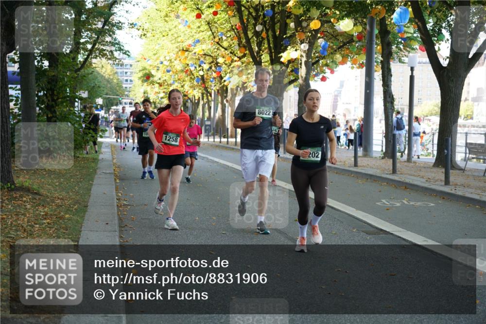 07.09.2025 - BARMER Alsterlauf Yannick Fuchs http://msf.ph/oto/8831906 07.09.2025 11:36:26 Laufen 10, 1258, 8022, 2427, 202 meine-sportfotos.de