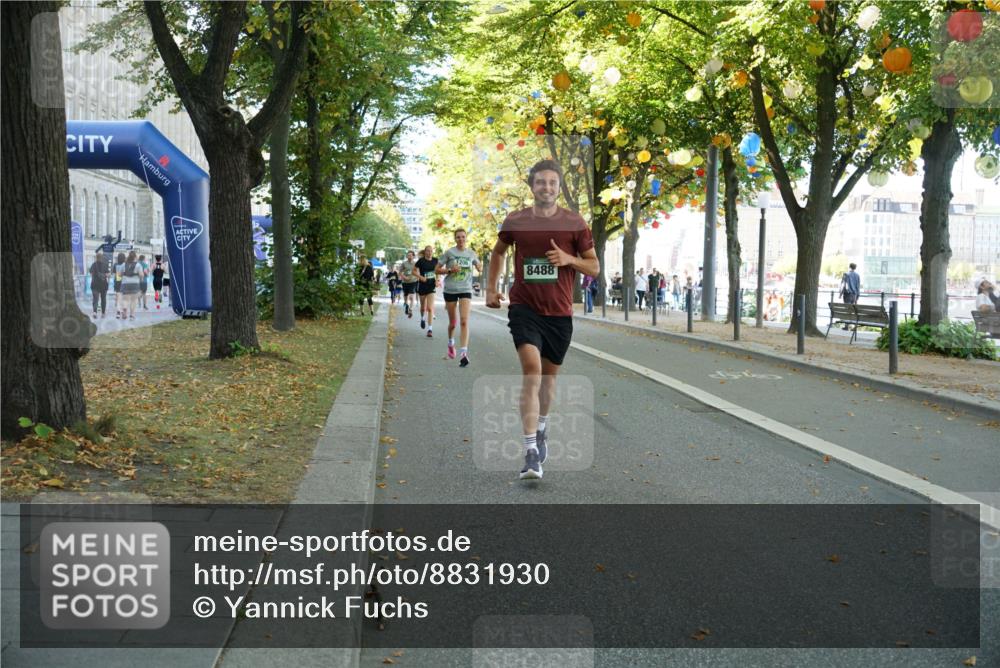 07.09.2025 - BARMER Alsterlauf Yannick Fuchs http://msf.ph/oto/8831930 07.09.2025 11:36:34 Laufen 8488 meine-sportfotos.de