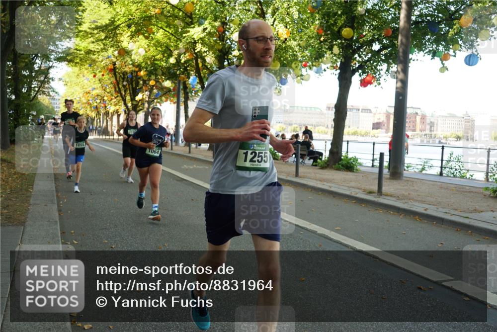07.09.2025 - BARMER Alsterlauf Yannick Fuchs http://msf.ph/oto/8831964 07.09.2025 11:36:49 Laufen 1055, 064, 1255 meine-sportfotos.de
