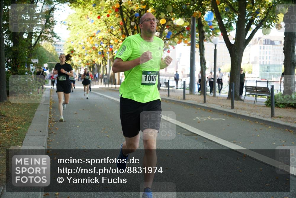 07.09.2025 - BARMER Alsterlauf Yannick Fuchs http://msf.ph/oto/8831974 07.09.2025 11:36:54 Laufen 1103, 1001 meine-sportfotos.de