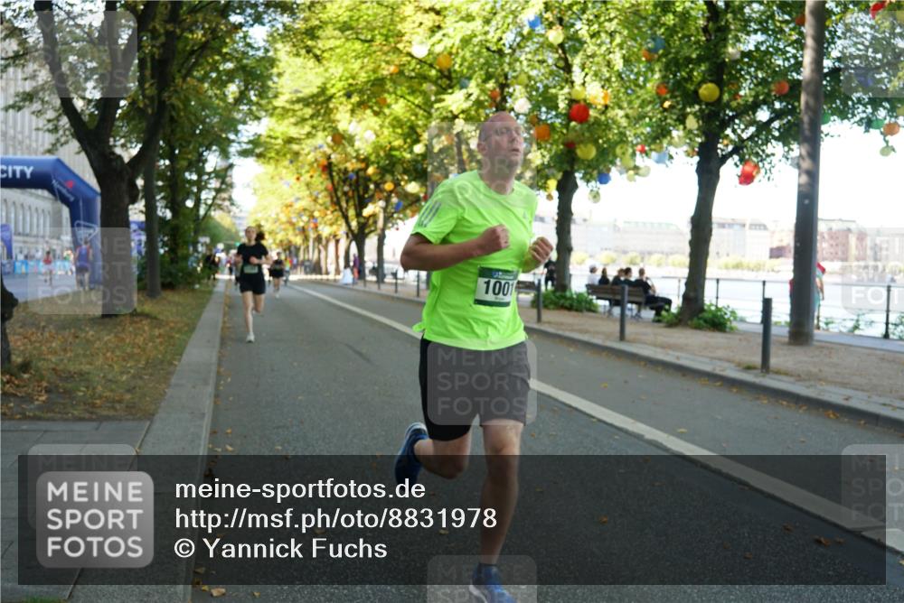 07.09.2025 - BARMER Alsterlauf Yannick Fuchs http://msf.ph/oto/8831978 07.09.2025 11:36:54 Laufen 1001 meine-sportfotos.de