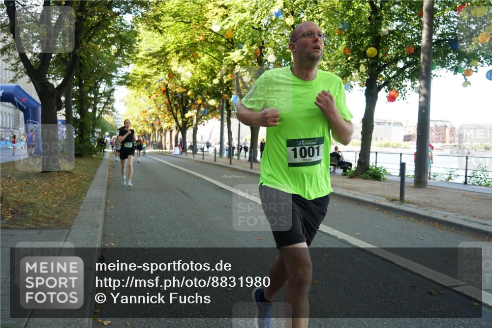 07.09.2025 - BARMER Alsterlauf Yannick Fuchs http://msf.ph/oto/8831980 07.09.2025 11:36:55 Laufen 110, 36, 1001 meine-sportfotos.de