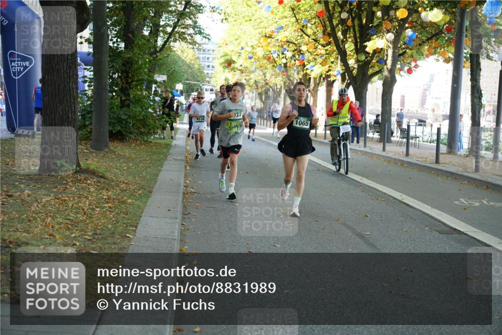 07.09.2025 - BARMER Alsterlauf Yannick Fuchs http://msf.ph/oto/8831989 07.09.2025 11:36:59 Laufen 037, 1065, 8134 meine-sportfotos.de