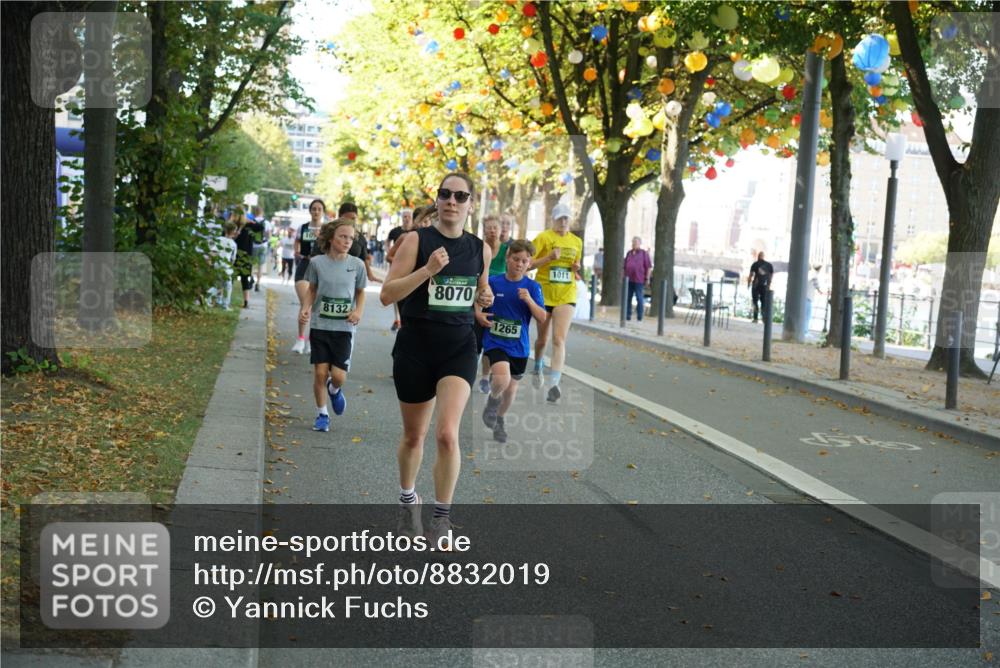 07.09.2025 - BARMER Alsterlauf Yannick Fuchs http://msf.ph/oto/8832019 07.09.2025 11:37:13 Laufen 10, 8132, 8070, 1265, 1011 meine-sportfotos.de