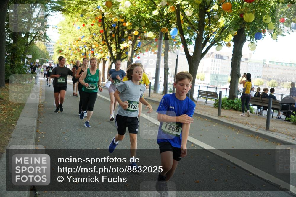 07.09.2025 - BARMER Alsterlauf Yannick Fuchs http://msf.ph/oto/8832025 07.09.2025 11:37:16 Laufen 1196, 8202, 1250, 3132, 1265 meine-sportfotos.de