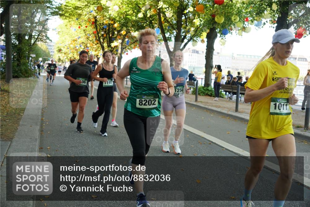 07.09.2025 - BARMER Alsterlauf Yannick Fuchs http://msf.ph/oto/8832036 07.09.2025 11:37:18 Laufen 96, 195, 8202, 1250, 1011 meine-sportfotos.de