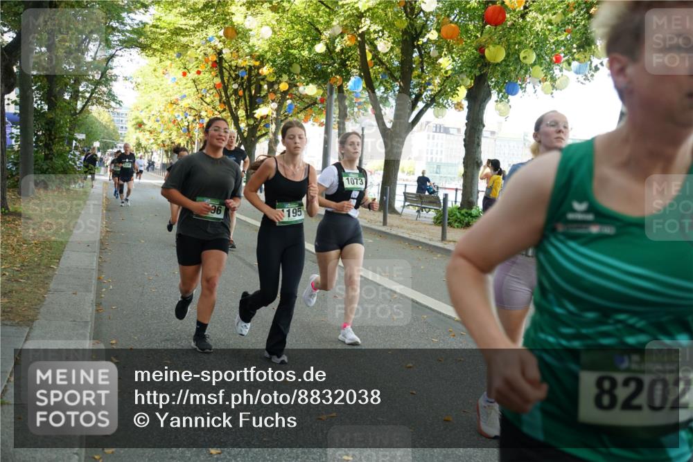 07.09.2025 - BARMER Alsterlauf Yannick Fuchs http://msf.ph/oto/8832038 07.09.2025 11:37:19 Laufen 124, 96, 195, 1073, 8202 meine-sportfotos.de