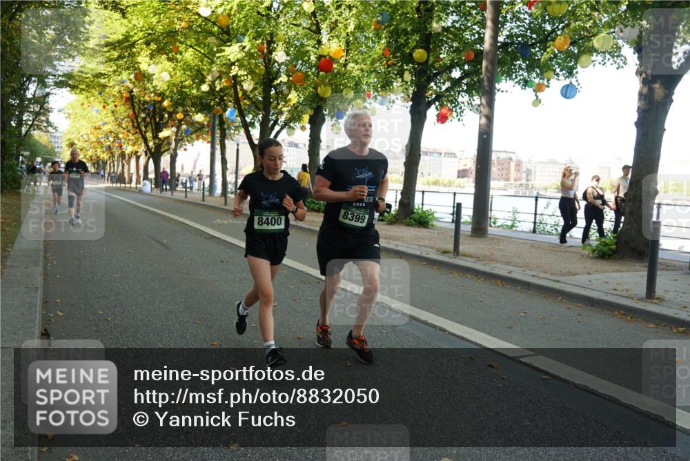 07.09.2025 - BARMER Alsterlauf Yannick Fuchs http://msf.ph/oto/8832050 07.09.2025 11:37:22 Laufen 1249, 8400, 2025, 8399 meine-sportfotos.de