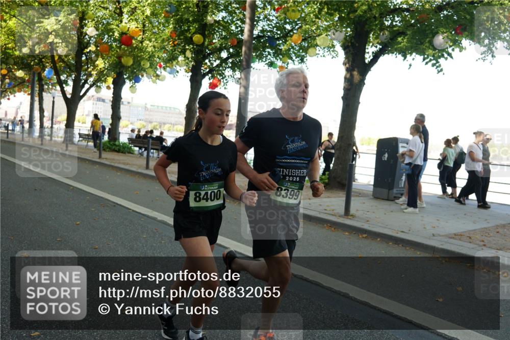 07.09.2025 - BARMER Alsterlauf Yannick Fuchs http://msf.ph/oto/8832055 07.09.2025 11:37:22 Laufen 36, 8400, 2025, 8399 meine-sportfotos.de