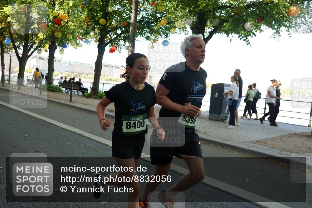 07.09.2025 - BARMER Alsterlauf Yannick Fuchs http://msf.ph/oto/8832056 07.09.2025 11:37:22 Laufen 36, 8400, 0000000000000, 8399 meine-sportfotos.de