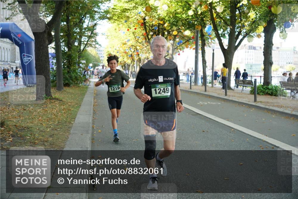 07.09.2025 - BARMER Alsterlauf Yannick Fuchs http://msf.ph/oto/8832061 07.09.2025 11:37:25 Laufen 1219, 1249 meine-sportfotos.de