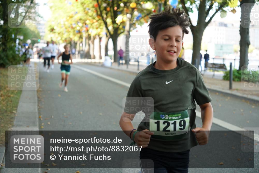 07.09.2025 - BARMER Alsterlauf Yannick Fuchs http://msf.ph/oto/8832067 07.09.2025 11:37:26 Laufen 36, 1219 meine-sportfotos.de