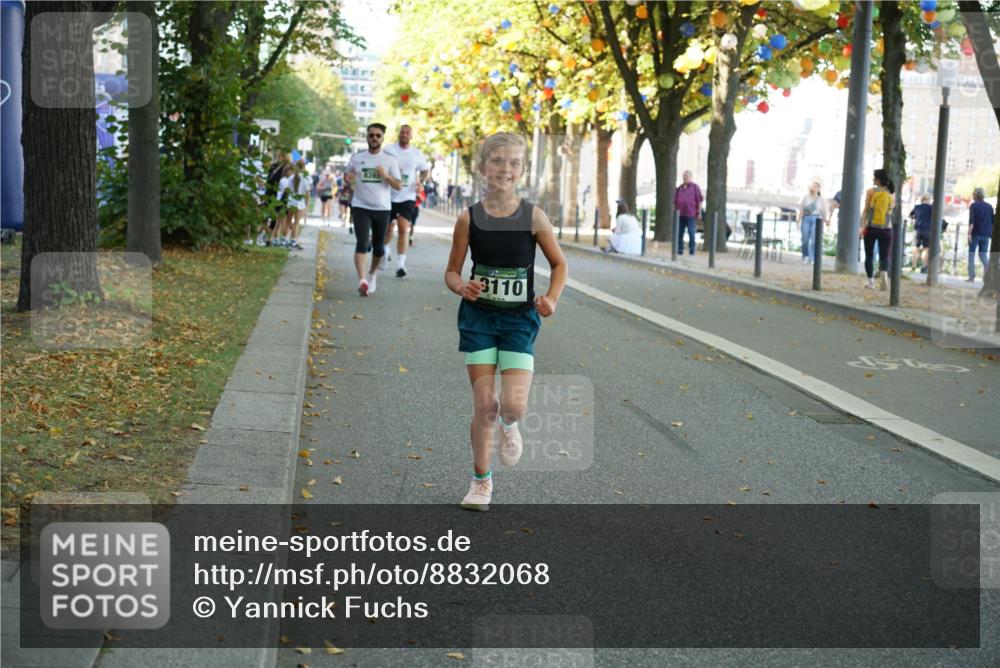 07.09.2025 - BARMER Alsterlauf Yannick Fuchs http://msf.ph/oto/8832068 07.09.2025 11:37:29 Laufen 3110 meine-sportfotos.de