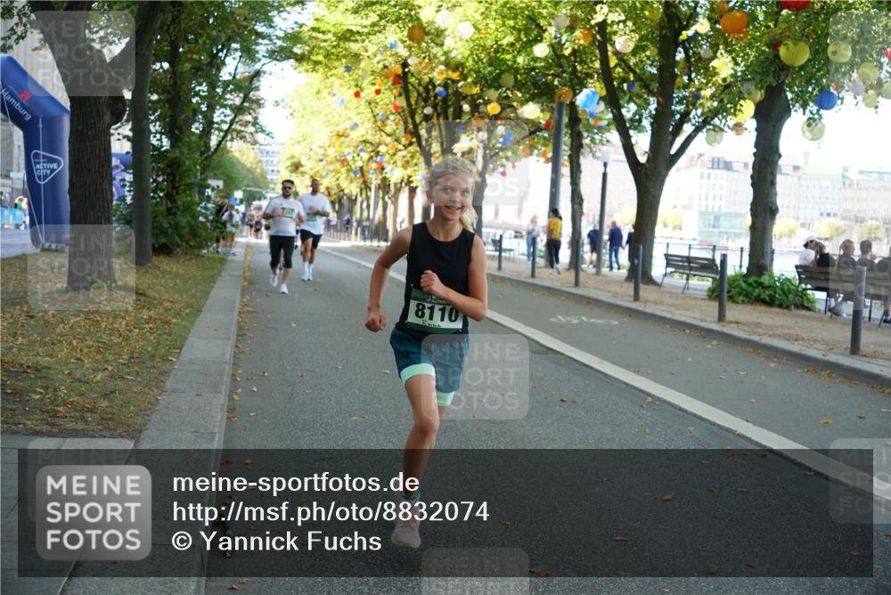 07.09.2025 - BARMER Alsterlauf Yannick Fuchs http://msf.ph/oto/8832074 07.09.2025 11:37:30 Laufen 8110 meine-sportfotos.de