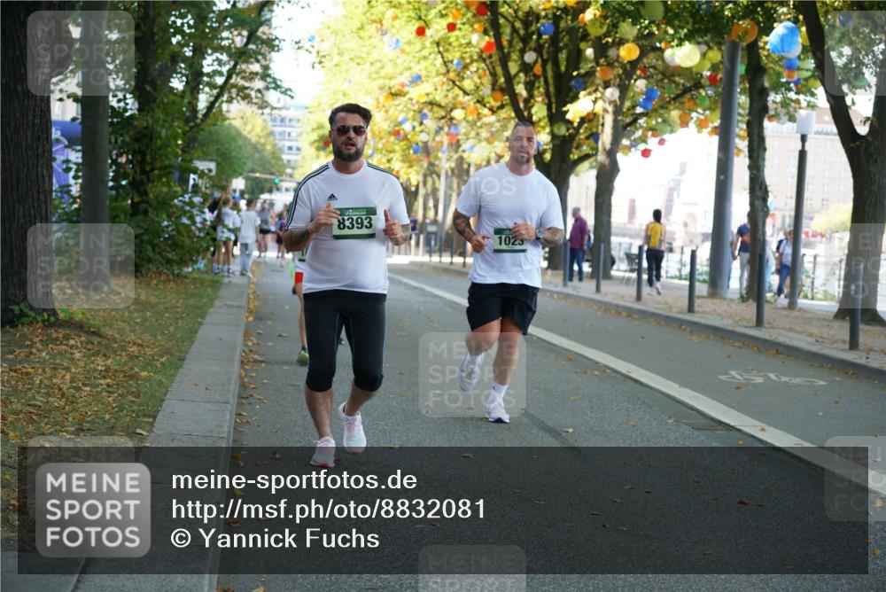 07.09.2025 - BARMER Alsterlauf Yannick Fuchs http://msf.ph/oto/8832081 07.09.2025 11:37:33 Laufen 8393, 1023 meine-sportfotos.de