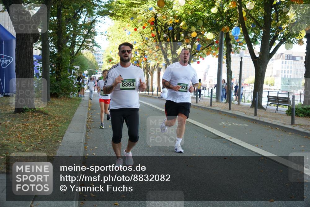 07.09.2025 - BARMER Alsterlauf Yannick Fuchs http://msf.ph/oto/8832082 07.09.2025 11:37:34 Laufen 8393, 023 meine-sportfotos.de