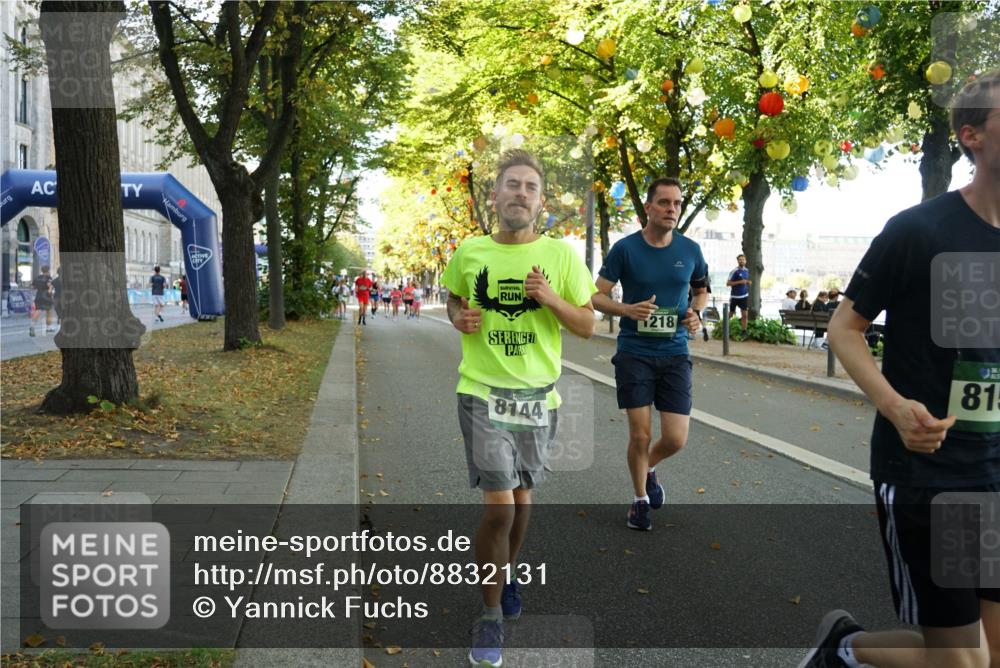 07.09.2025 - BARMER Alsterlauf Yannick Fuchs http://msf.ph/oto/8832131 07.09.2025 11:37:53 Laufen 1218, 8144, 815 meine-sportfotos.de