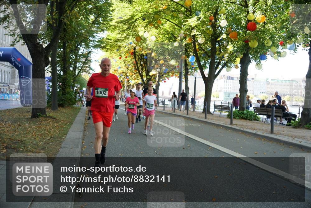 07.09.2025 - BARMER Alsterlauf Yannick Fuchs http://msf.ph/oto/8832141 07.09.2025 11:38:02 Laufen 1002, 1036, 1032 meine-sportfotos.de