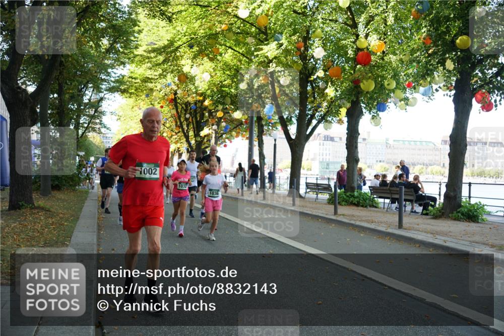 07.09.2025 - BARMER Alsterlauf Yannick Fuchs http://msf.ph/oto/8832143 07.09.2025 11:38:02 Laufen 1002, 167, 1032, 1036 meine-sportfotos.de