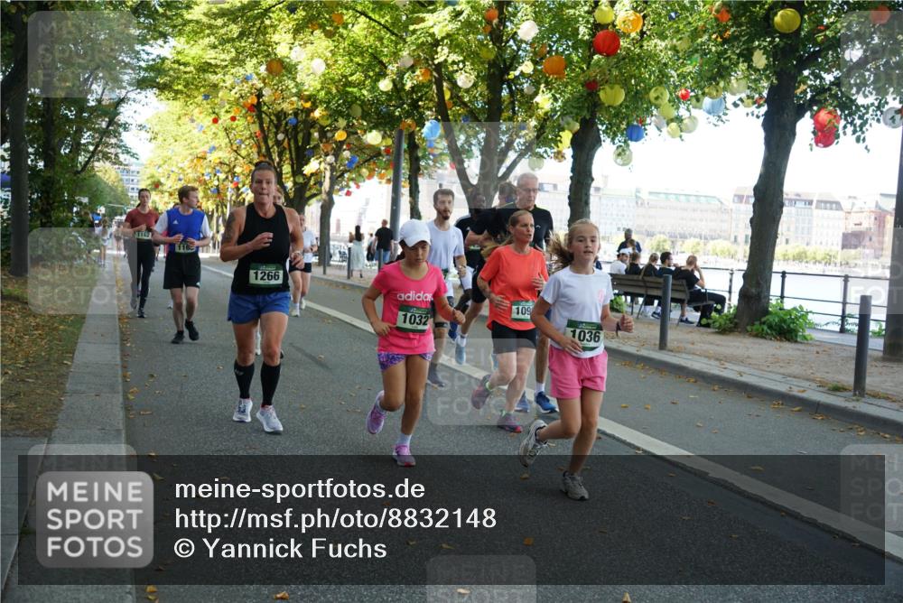 07.09.2025 - BARMER Alsterlauf Yannick Fuchs http://msf.ph/oto/8832148 07.09.2025 11:38:04 Laufen 1162, 1266, 1032, 109, 1036 meine-sportfotos.de