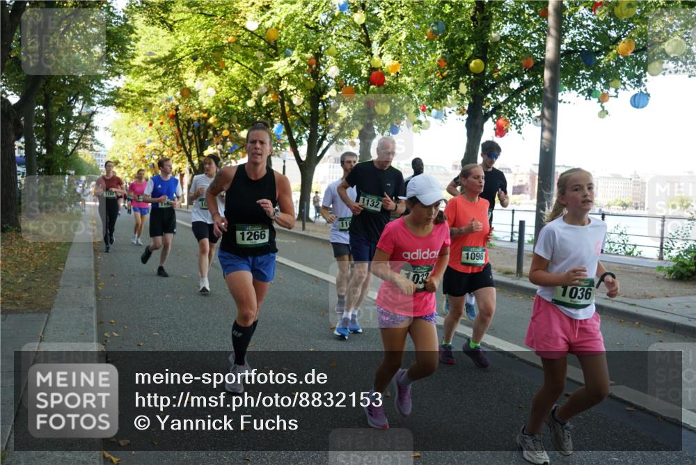 07.09.2025 - BARMER Alsterlauf Yannick Fuchs http://msf.ph/oto/8832153 07.09.2025 11:38:05 Laufen 1266, 11, 1132, 1096, 1032, 1036 meine-sportfotos.de