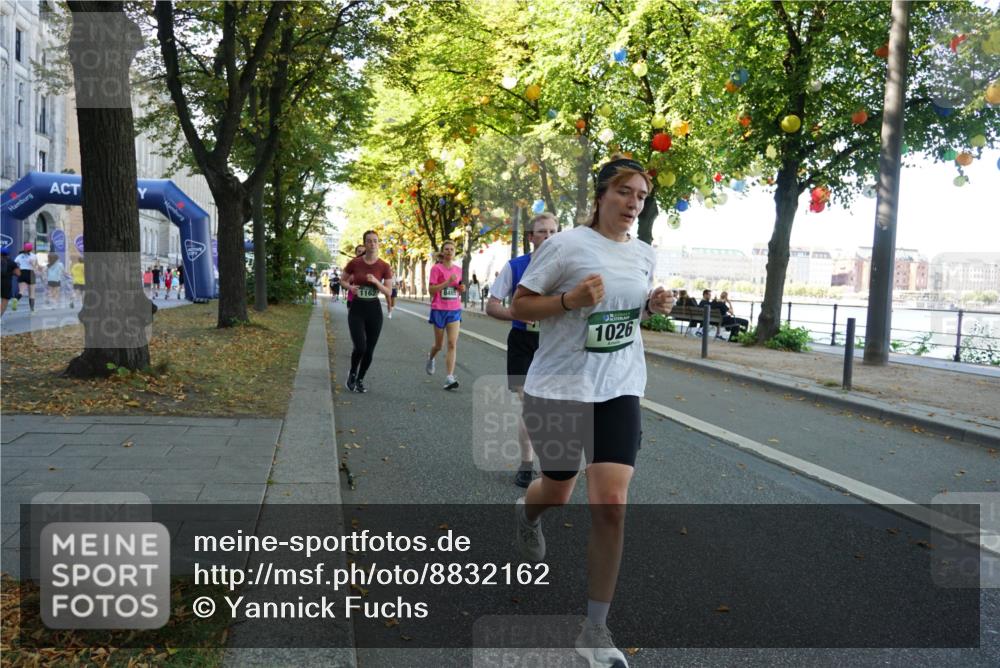 07.09.2025 - BARMER Alsterlauf Yannick Fuchs http://msf.ph/oto/8832162 07.09.2025 11:38:07 Laufen 1026 meine-sportfotos.de