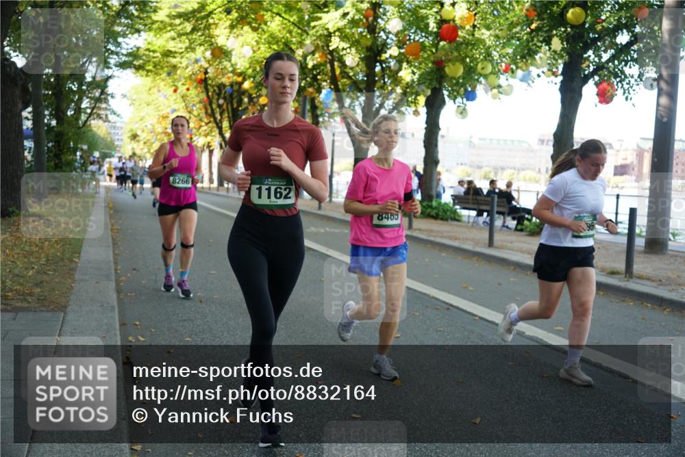 07.09.2025 - BARMER Alsterlauf Yannick Fuchs http://msf.ph/oto/8832164 07.09.2025 11:38:08 Laufen 8266, 136, 1162, 8465 meine-sportfotos.de
