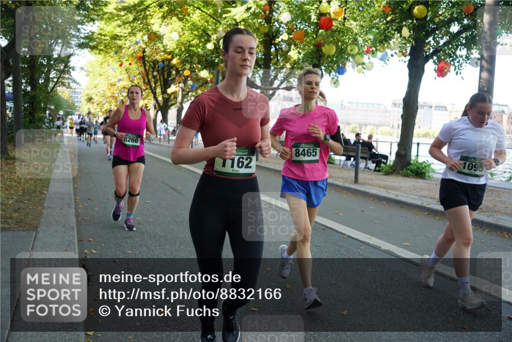 07.09.2025 - BARMER Alsterlauf Yannick Fuchs http://msf.ph/oto/8832166 07.09.2025 11:38:09 Laufen 8266, 1162, 8465, 1095 meine-sportfotos.de