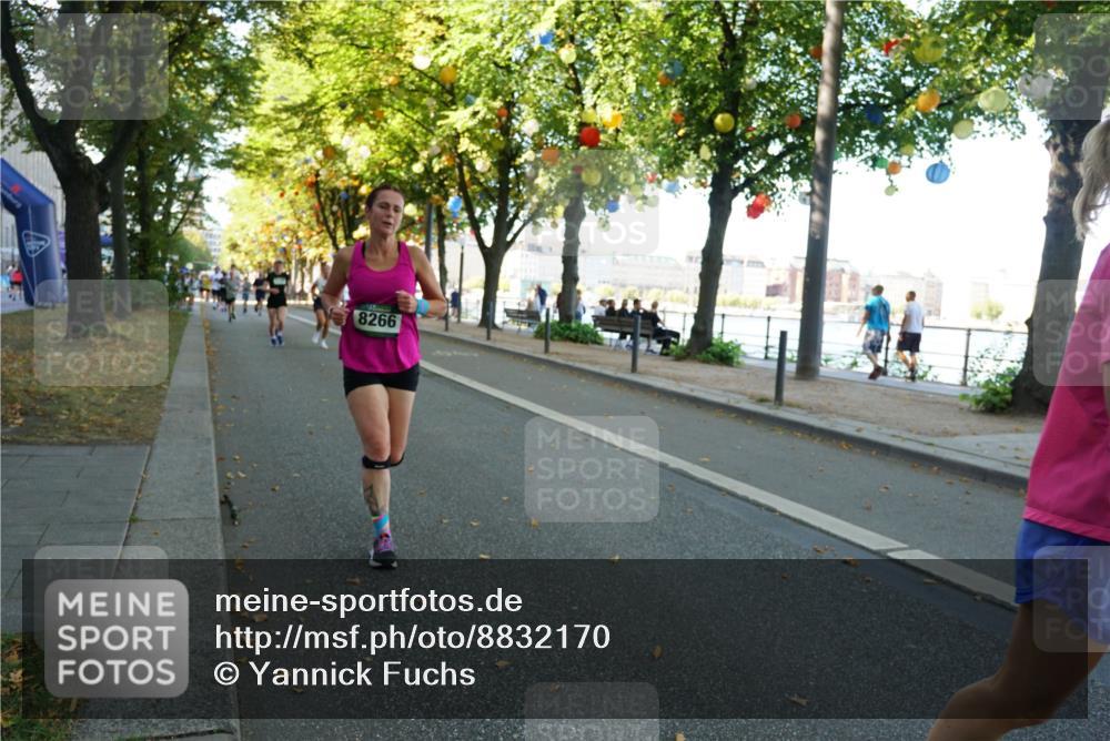 07.09.2025 - BARMER Alsterlauf Yannick Fuchs http://msf.ph/oto/8832170 07.09.2025 11:38:10 Laufen 8266 meine-sportfotos.de