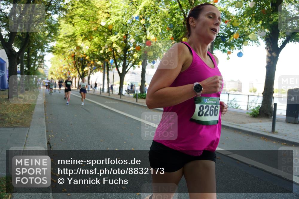 07.09.2025 - BARMER Alsterlauf Yannick Fuchs http://msf.ph/oto/8832173 07.09.2025 11:38:11 Laufen 36, 8266 meine-sportfotos.de