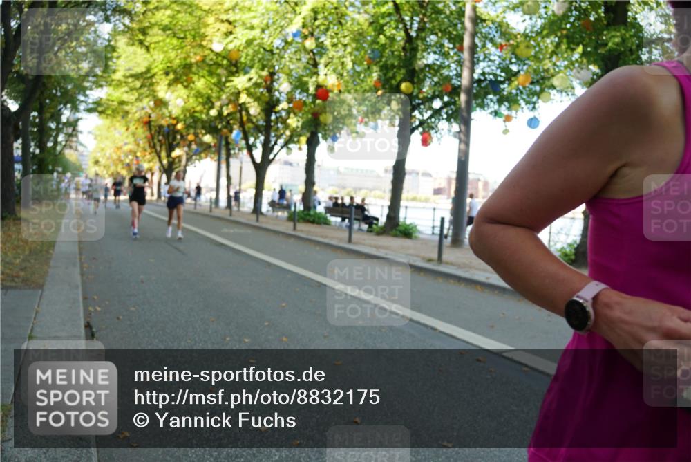 07.09.2025 - BARMER Alsterlauf Yannick Fuchs http://msf.ph/oto/8832175 07.09.2025 11:38:11 Laufen  meine-sportfotos.de