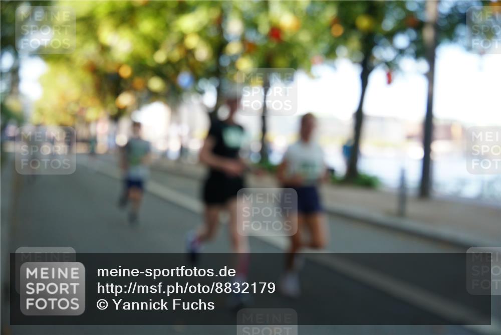 07.09.2025 - BARMER Alsterlauf Yannick Fuchs http://msf.ph/oto/8832179 07.09.2025 11:38:14 Laufen  meine-sportfotos.de