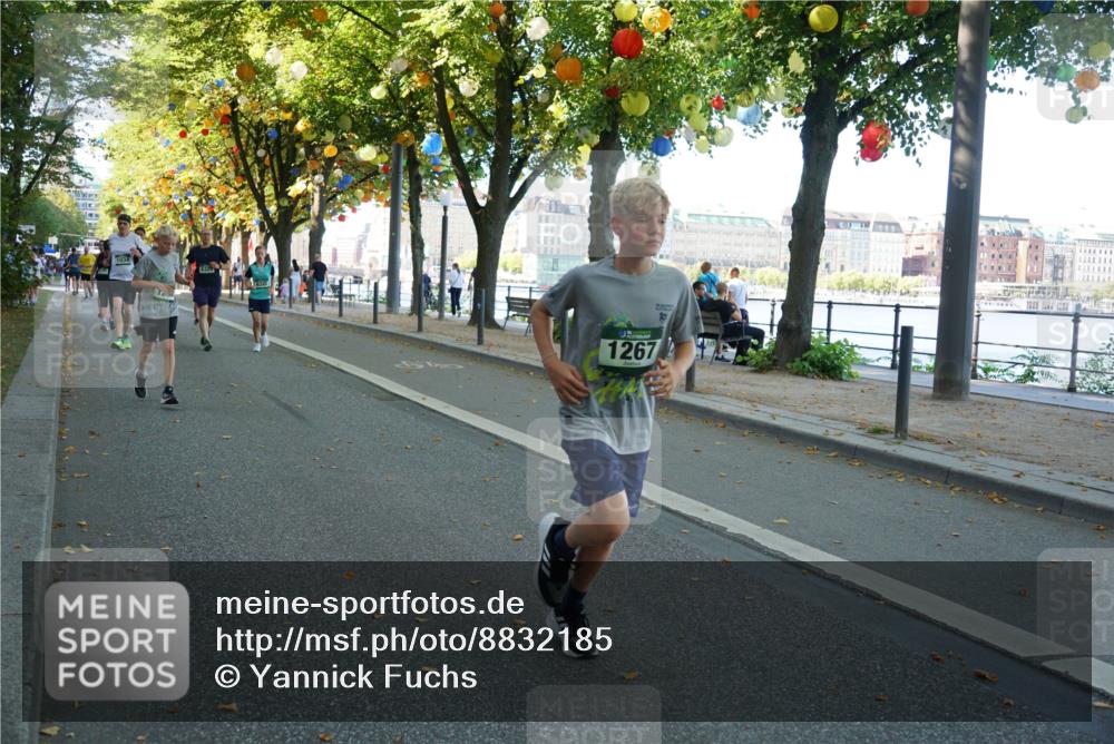 07.09.2025 - BARMER Alsterlauf Yannick Fuchs http://msf.ph/oto/8832185 07.09.2025 11:38:15 Laufen 1034, 1267, 10 meine-sportfotos.de