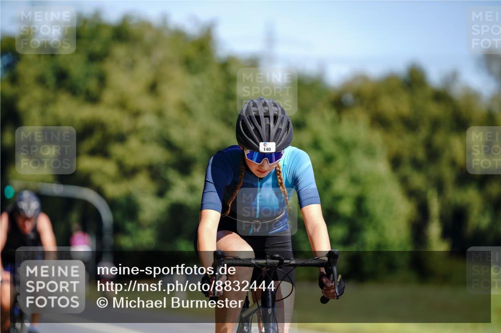 07.09.2025 - 19. Norderstedt Triathlon Michael Burmester http://msf.ph/oto/8832444 07.09.2025 11:41:20 Radfahren 140, 1279 meine-sportfotos.de