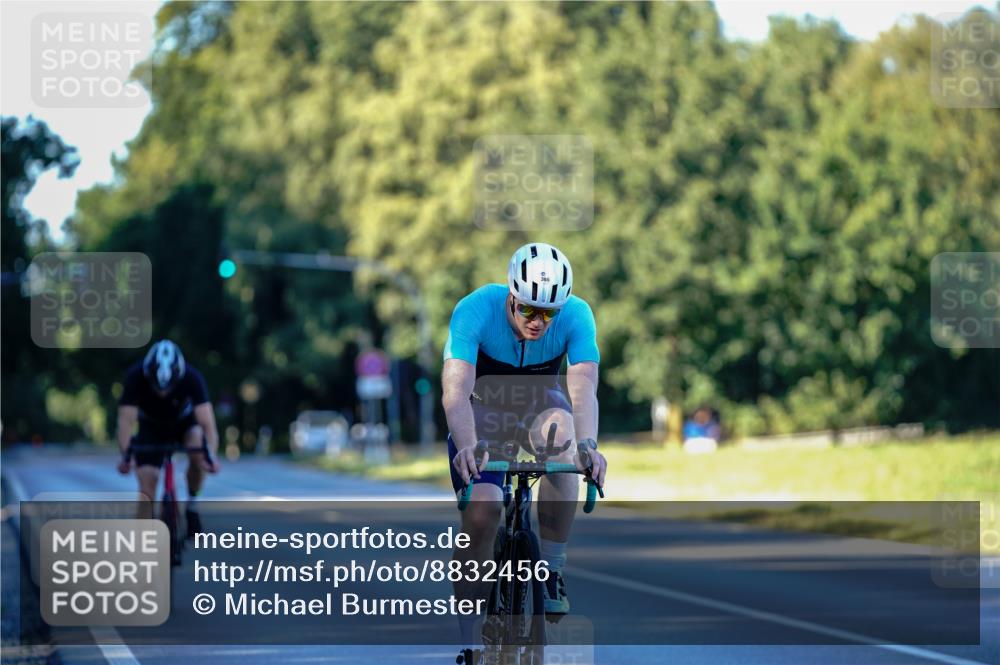 07.09.2025 - 19. Norderstedt Triathlon Michael Burmester http://msf.ph/oto/8832456 07.09.2025 16:35:03 Radfahren 386 meine-sportfotos.de