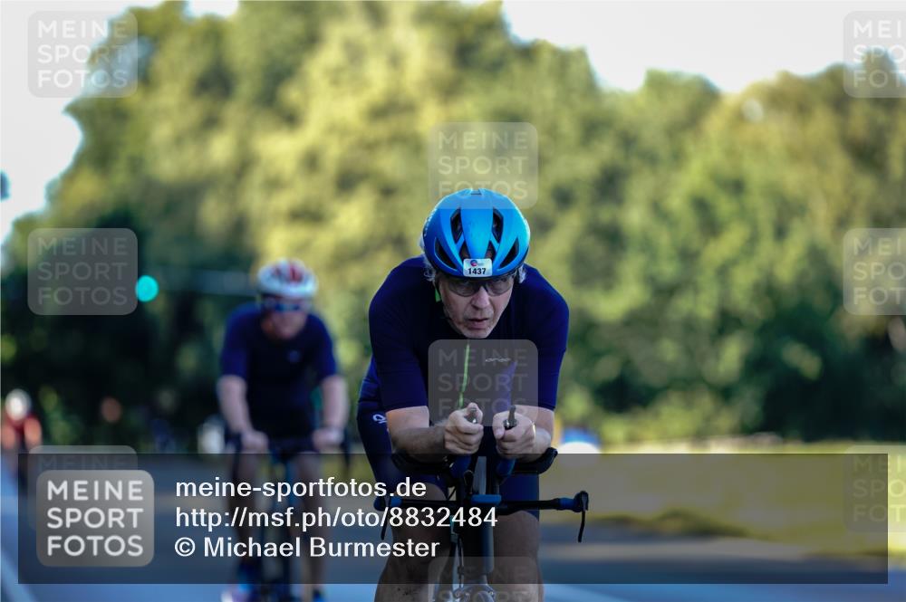 07.09.2025 - 19. Norderstedt Triathlon Michael Burmester http://msf.ph/oto/8832484 07.09.2025 16:37:20 Radfahren 1418, 1437 meine-sportfotos.de