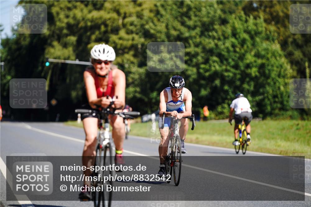 07.09.2025 - 19. Norderstedt Triathlon Michael Burmester http://msf.ph/oto/8832542 07.09.2025 11:44:08 Radfahren 146, 1348 meine-sportfotos.de