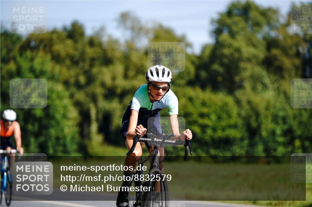 07.09.2025 - 19. Norderstedt Triathlon Michael Burmester http://msf.ph/oto/8832579 07.09.2025 11:45:27 Radfahren 1190, 1365 meine-sportfotos.de