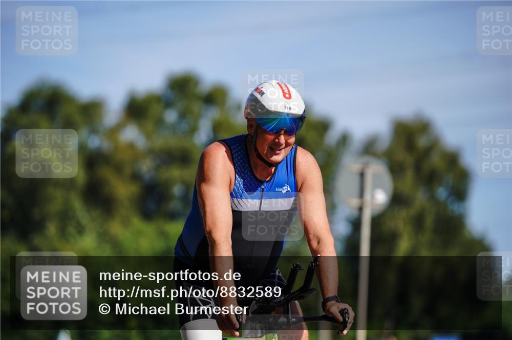 07.09.2025 - 19. Norderstedt Triathlon Michael Burmester http://msf.ph/oto/8832589 07.09.2025 11:45:42 Radfahren 710 meine-sportfotos.de