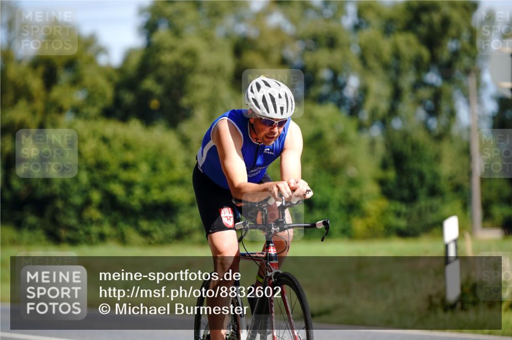 07.09.2025 - 19. Norderstedt Triathlon Michael Burmester http://msf.ph/oto/8832602 07.09.2025 11:46:34 Radfahren 773, 775, 1197 meine-sportfotos.de