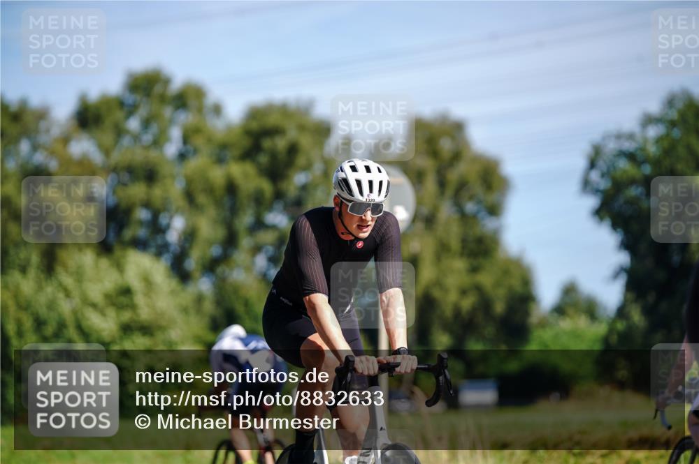 07.09.2025 - 19. Norderstedt Triathlon Michael Burmester http://msf.ph/oto/8832633 07.09.2025 11:47:34 Radfahren 155, 201, 252, 1225, 1320 meine-sportfotos.de