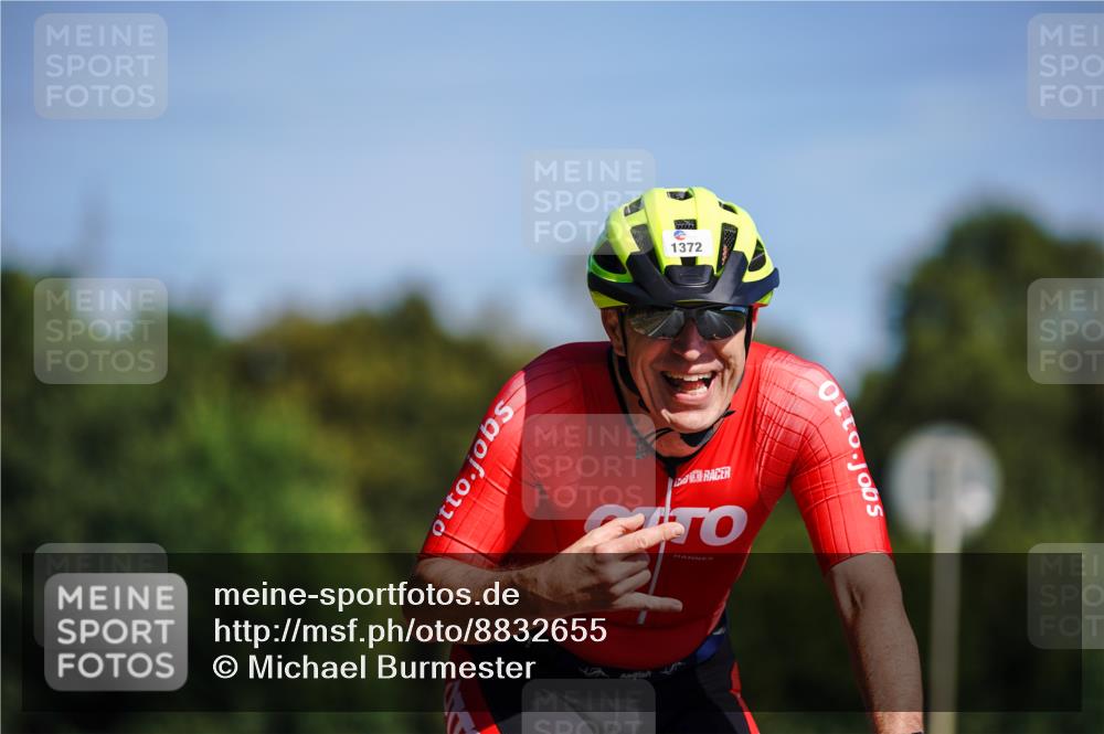 07.09.2025 - 19. Norderstedt Triathlon Michael Burmester http://msf.ph/oto/8832655 07.09.2025 11:48:43 Radfahren 1372 meine-sportfotos.de