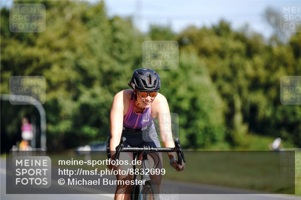 07.09.2025 - 19. Norderstedt Triathlon Michael Burmester http://msf.ph/oto/8832699 07.09.2025 11:51:01 Radfahren 763 meine-sportfotos.de