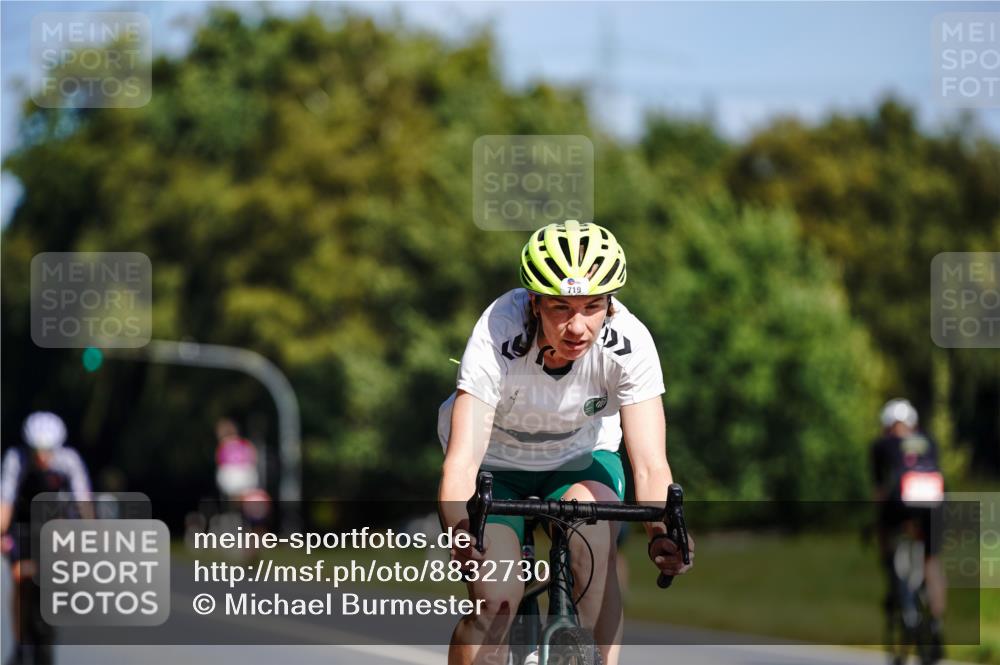 07.09.2025 - 19. Norderstedt Triathlon Michael Burmester http://msf.ph/oto/8832730 07.09.2025 11:52:17 Radfahren 184, 719 meine-sportfotos.de