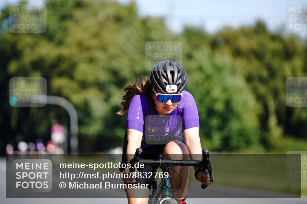 07.09.2025 - 19. Norderstedt Triathlon Michael Burmester http://msf.ph/oto/8832769 07.09.2025 11:53:47 Radfahren 1246 meine-sportfotos.de