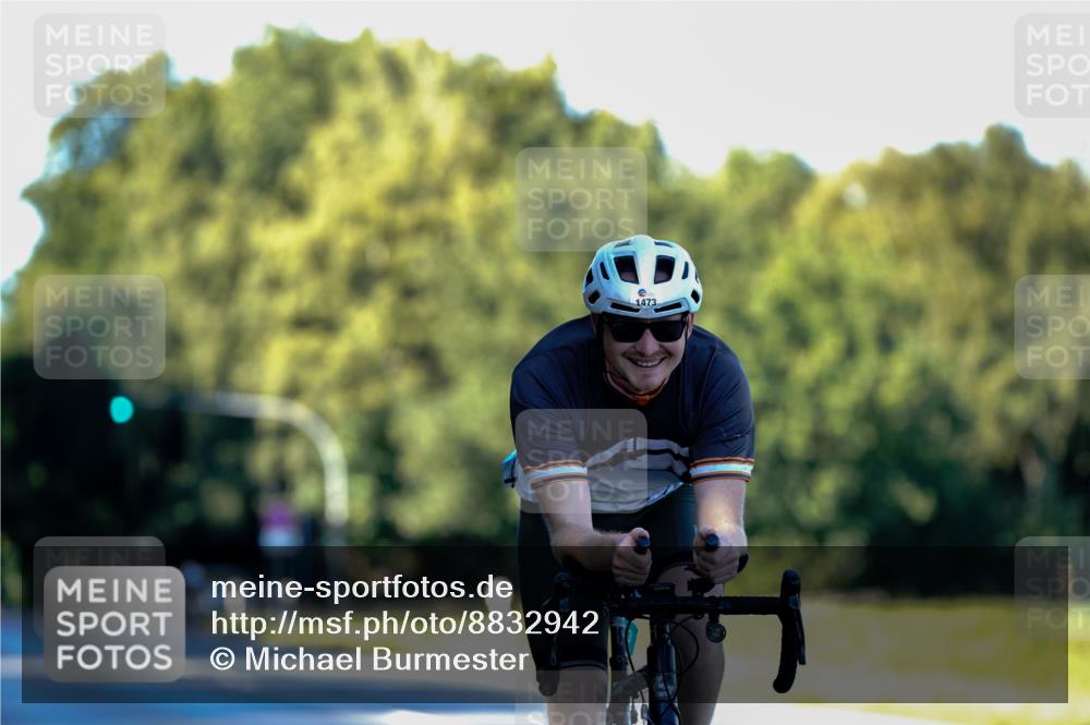 07.09.2025 - 19. Norderstedt Triathlon Michael Burmester http://msf.ph/oto/8832942 07.09.2025 16:23:28 Radfahren 1437, 1473 meine-sportfotos.de