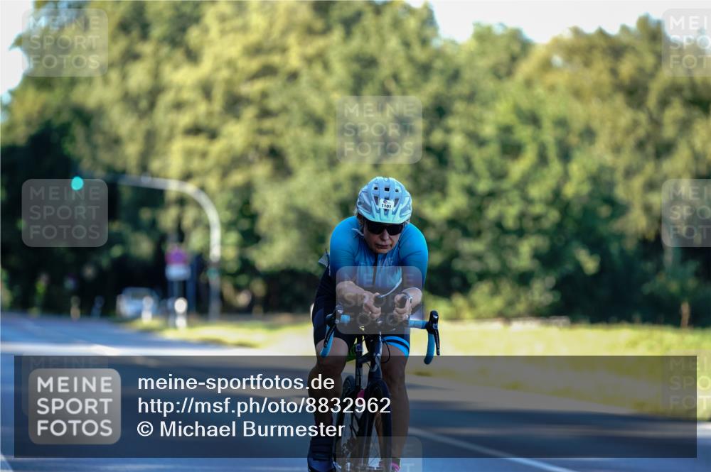 07.09.2025 - 19. Norderstedt Triathlon Michael Burmester http://msf.ph/oto/8832962 07.09.2025 16:24:04 Radfahren 1101 meine-sportfotos.de